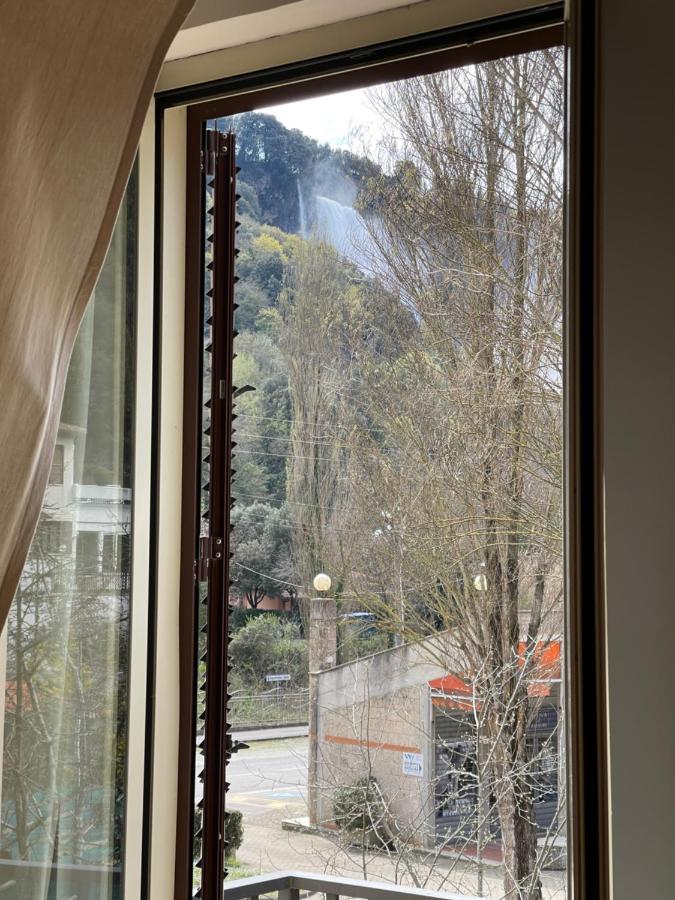 Rifugio Della Cascata Villa Collestatte ภายนอก รูปภาพ